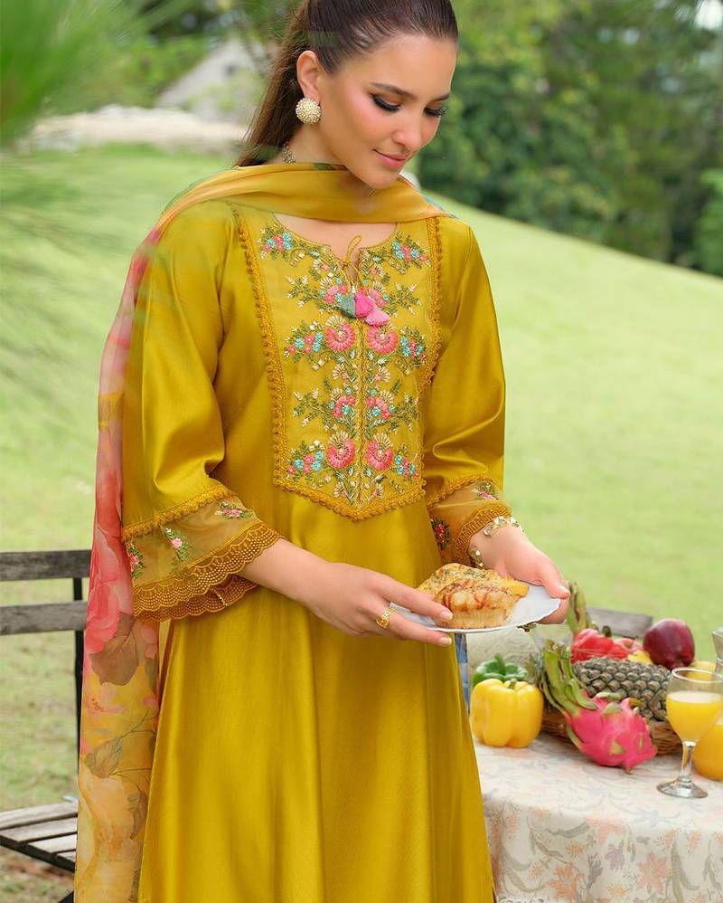 Floral Embroidered Thread Work Tieup Neck A-Line Kurta With Trousers & Dupatta