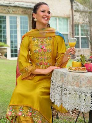 Floral Embroidered Thread Work Tieup Neck A-Line Kurta With Trousers & Dupatta 5