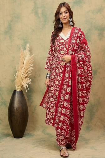 Floral printed cotton v neck kurta trouser & dupatta set