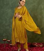 Women Ethnic Motifs Kurta with Trousers & With Dupatta