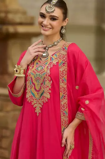 Women Geometric Embroidered A-Line Kurta with Trousers & Dupatta
