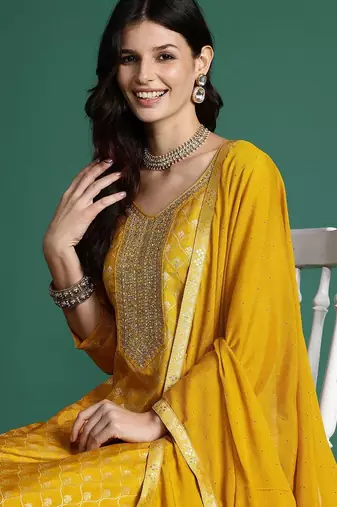 Ethnic Motifs Kurta with Trousers & With Dupatta