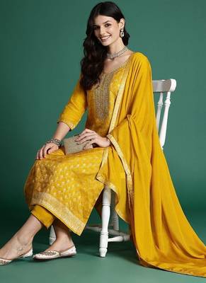 Ethnic Motifs Kurta with Trousers & With Dupatta 7