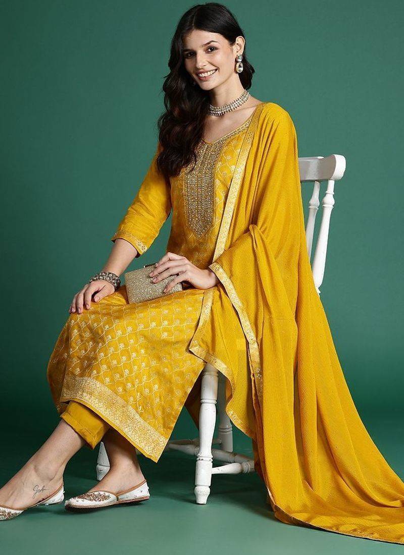 Ethnic Motifs Kurta with Trousers & With Dupatta