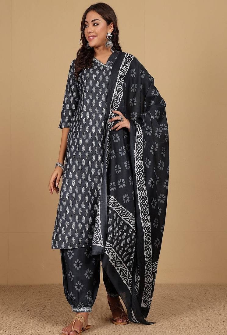 Floral printed cotton v neck kurta trouser & dupatta set