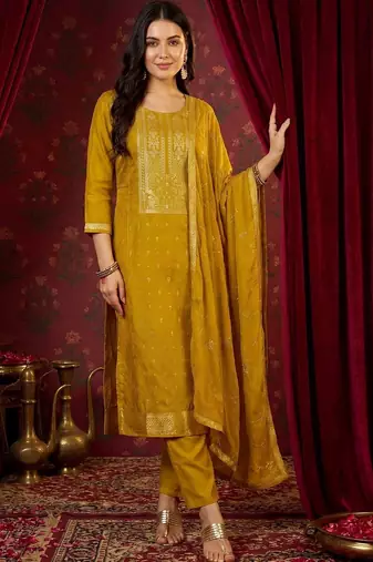 Women Ethnic Motifs Embroidered Regular Kurta with Trousers & With Dupatta