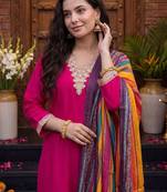 Women Ethnic Motifs Thread Work Kurta with Trousers & With Dupatta