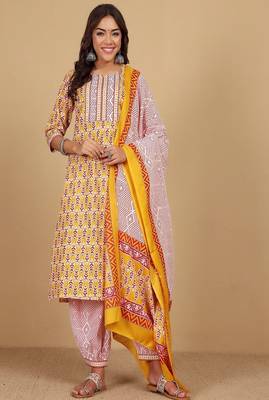 Floral printed cotton round neck kurta trouser & dupatta set 1