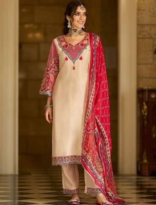 Ethnic Motifs Printed V-Neck Thread Work Kurta With Trousers & Dupatta 1