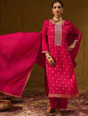 Women Ethnic Motifs Embroidered Kurta with Trousers & With Dupatta 6