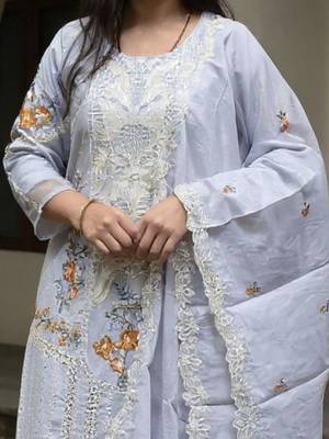 Floral Embroidered Thread Work Cotton Kurta With Trousers & Dupatta 3