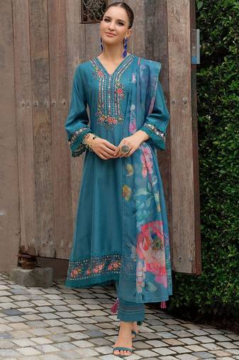 Women Floral Embroidered Mirror Work Kurta with Trousers & Dupatta
