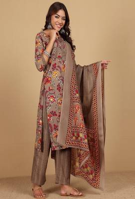 Floral printed cotton round neck kurta trouser & dupatta set 4