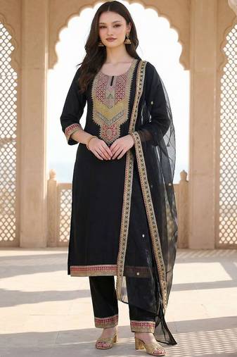 Women Ethnic Motifs Embroidered Thread Work Kurta with Trousers & With Dupatta