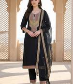 Women Ethnic Motifs Embroidered Thread Work Kurta with Trousers & With Dupatta