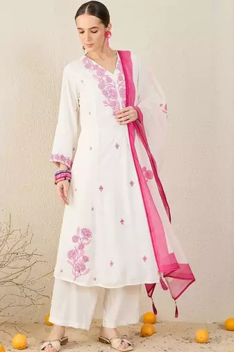 Floral Embroidered V-Neck Thread Work A-Line Kurta & Trousers With Dupatta