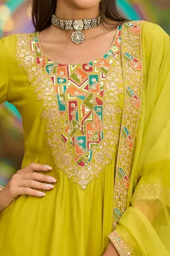 Women Ethnic Motifs Embroidered Thread Work Kurta with Trousers & With Dupatta