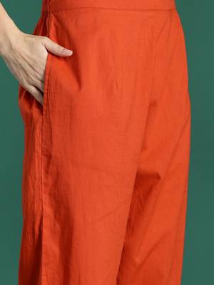 Women Floral Pleated Cotton Kurta with Trousers & With Dupatta 3