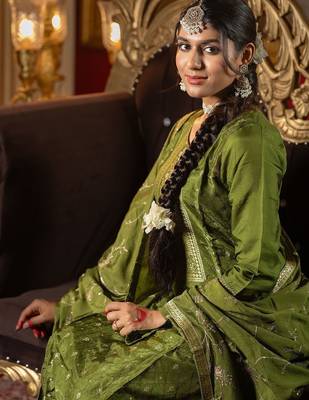 Embroidered Round Neck Straight Kurta With Trousers & Dupatta 2