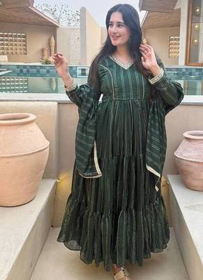 green brocade silk blend  blend party wear embroidery sharara suit set 1