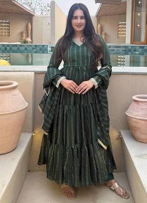 green brocade silk blend  blend party wear embroidery sharara suit set 3