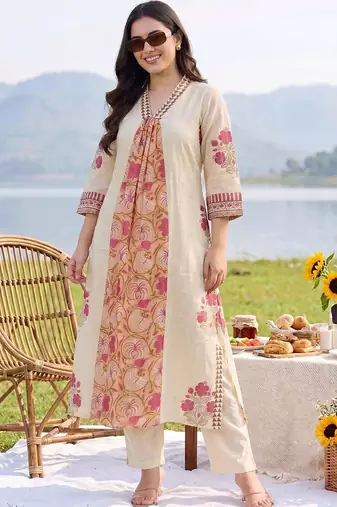 Women Floral Printed Cotton Kurta with Trousers