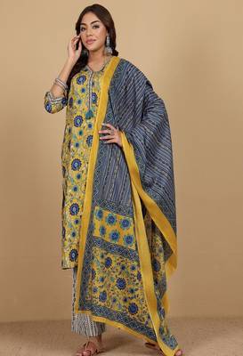 Floral printed cotton v neck kurta trouser & dupatta set 1