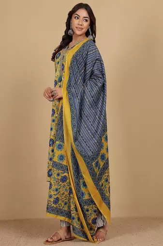 Floral printed cotton v neck kurta trouser & dupatta set