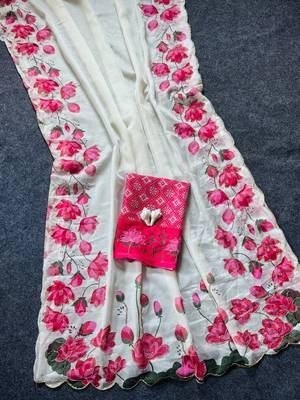 White Color Printed And Hand Work Silk Blend Saree 3