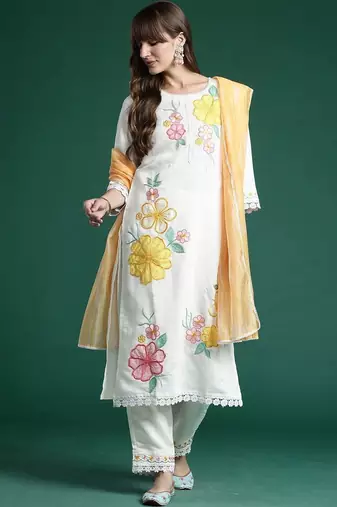 Women Floral Embroidered Thread Work Kurta with Trousers & With Dupatta