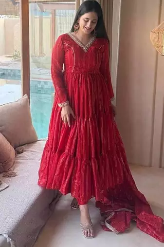 red brocade silk blend  blend party wear embroidery suit set