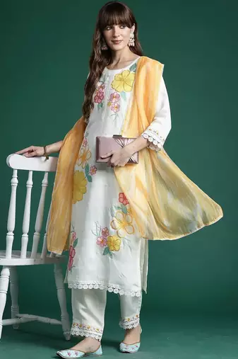 Women Floral Embroidered Thread Work Kurta with Trousers & With Dupatta
