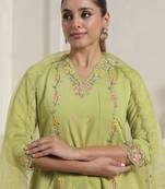 Floral Embroidered Thread Work Kurta With Trousers & Dupatta