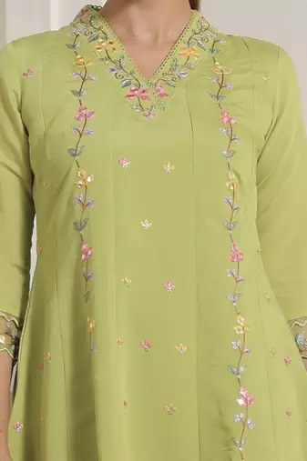 Floral Embroidered Thread Work Kurta With Trousers & Dupatta