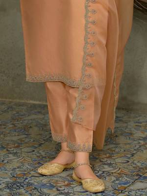 Women Floral Embroidered Sequinned Kurta With Trousers & Dupatta 6