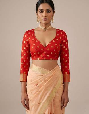 Peach cotton woven saree with blouse 4