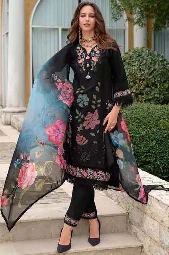 Women Floral Embroidered Thread Work Silk Kurta with Trousers & With Dupatta