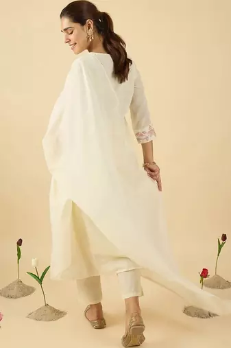 Floral Embroidered Notch Neck Cotton A-Line Kurta & Trousers With Dupatta