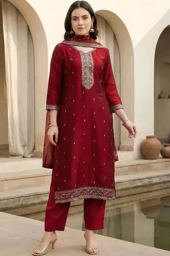 Women Ethnic Motifs Embroidered Thread Work Kurta with Trousers & With Dupatta
