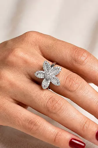Silver cubic zirconia gold plated finger ring for women