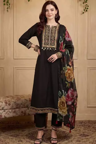 Women Floral Embroidered Thread Work Kurta with Trousers & With Dupatta