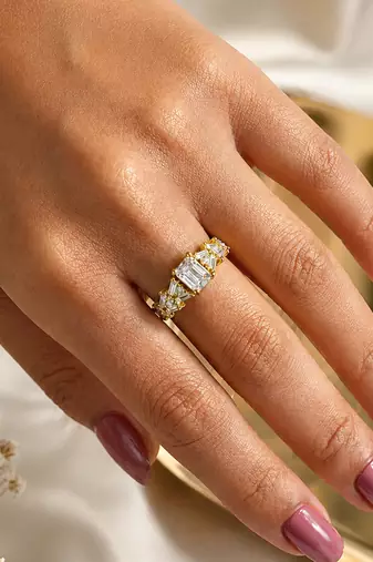 Gold cubic zirconia gold plated finger ring for women