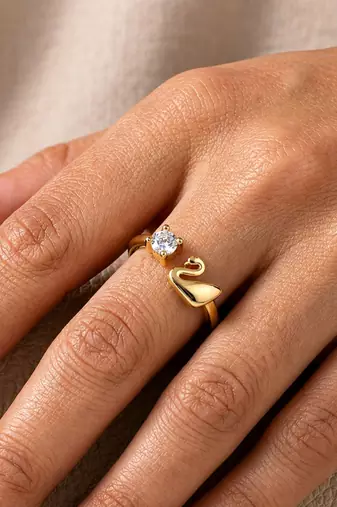 Gold cubic zirconia gold plated finger ring for women