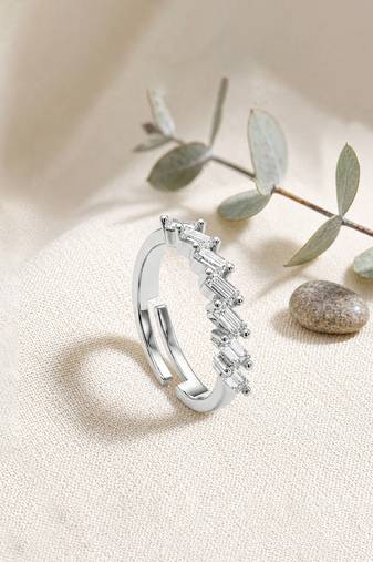 Silver cubic zirconia gold plated finger ring for women