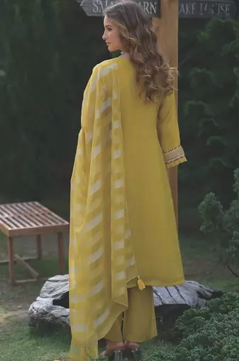 Women Ethnic Motifs Embroidered Sequinned Kurta with Trousers & With Dupatta