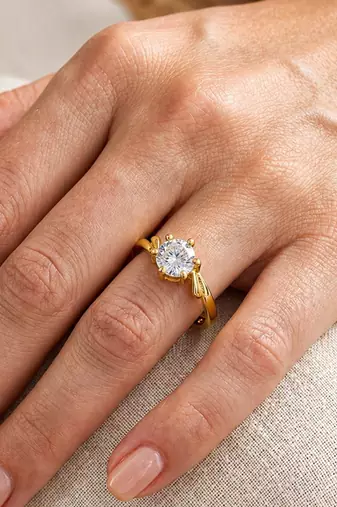 Gold cubic zirconia gold plated finger ring for women