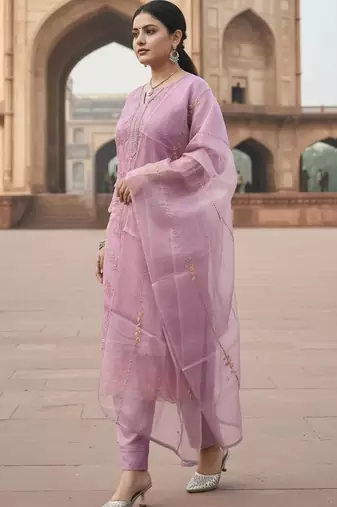 Women Ethnic Motifs Embroidered Thread Work Kurta with Trousers & With Dupatta