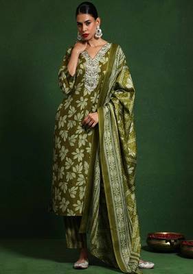 Floral embroidered cotton v neck kurta trouser & dupatta set 1