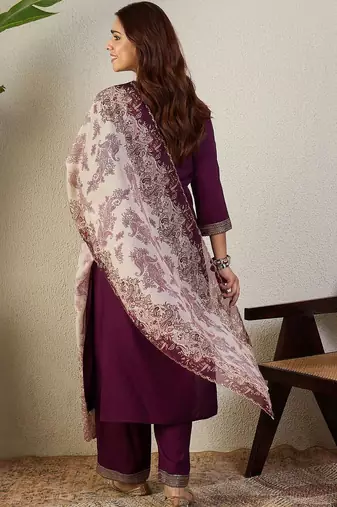 Women Ethnic Motifs Embroidered Thread Work Kurta with Trousers & Dupatta