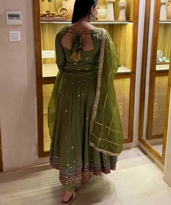 green vichitra silk blend  party wear embroidery anarkali suit set 6